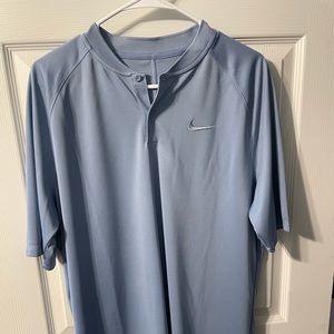 Nike Golf shirt. Blue. Size Large